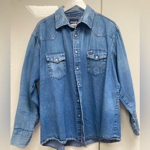 Wrangler Shirt